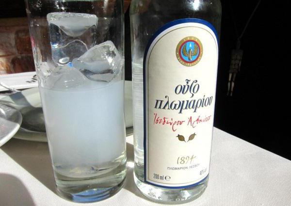 ouzo-grec